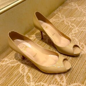 Used Nude Patent Leather Peeptoe Christian Louboutin Heels 39
